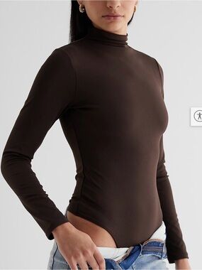 Express Women's Long-Sleeve Mock Neck Bodysuit - Brown